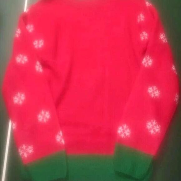 Men’s Christmas Tree Fireplace Sweater - Small - New - Picture 3 of 4